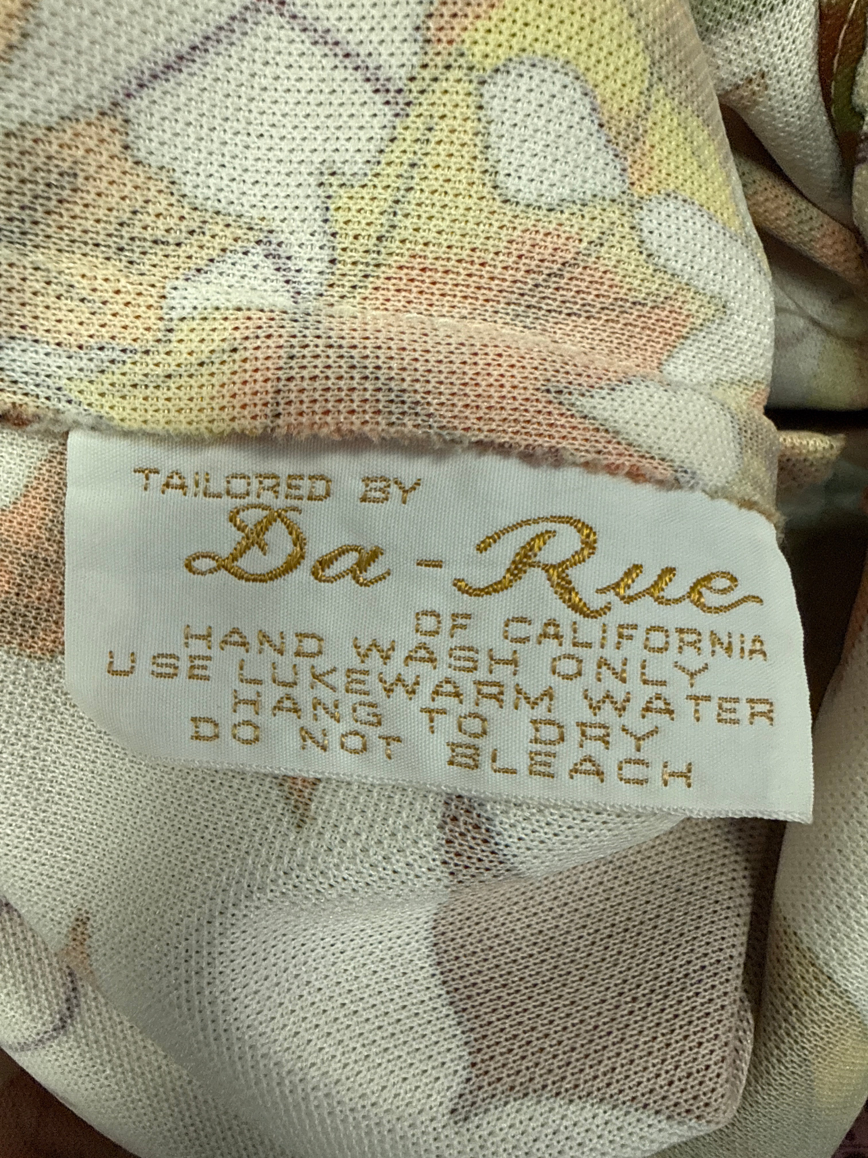 Vtg Da-Rue Leaf Knit Blouse