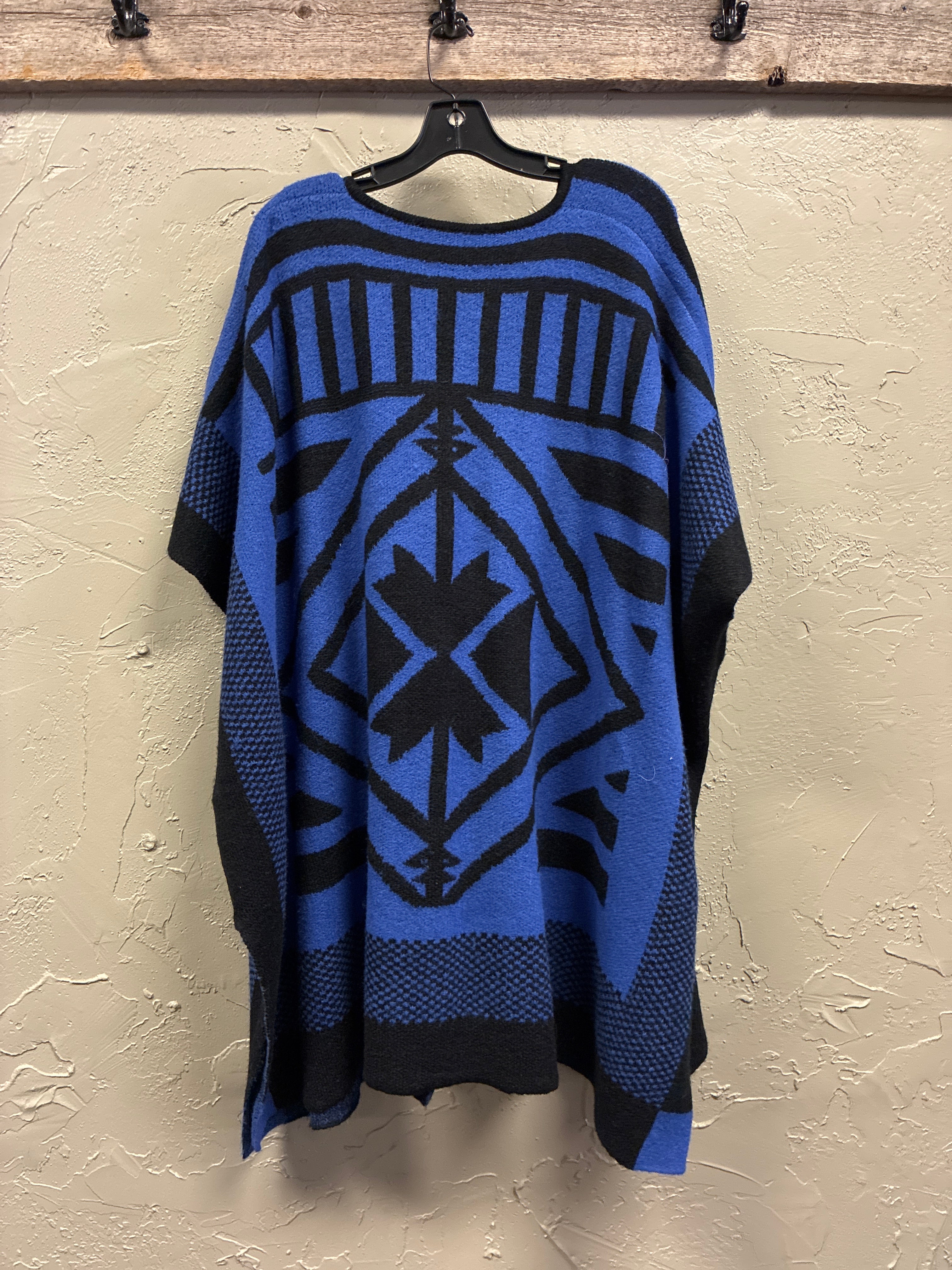 BCBG Geometric Knit Toggle Cape (org$250)