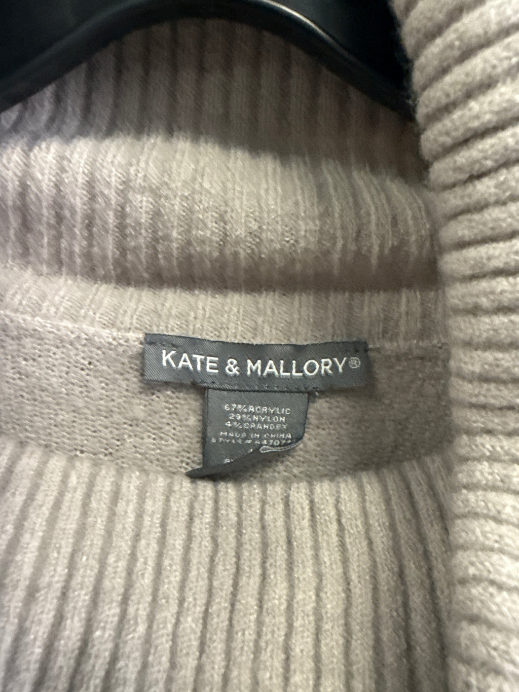 NWOT Kate & Mallory High Slit Sweater