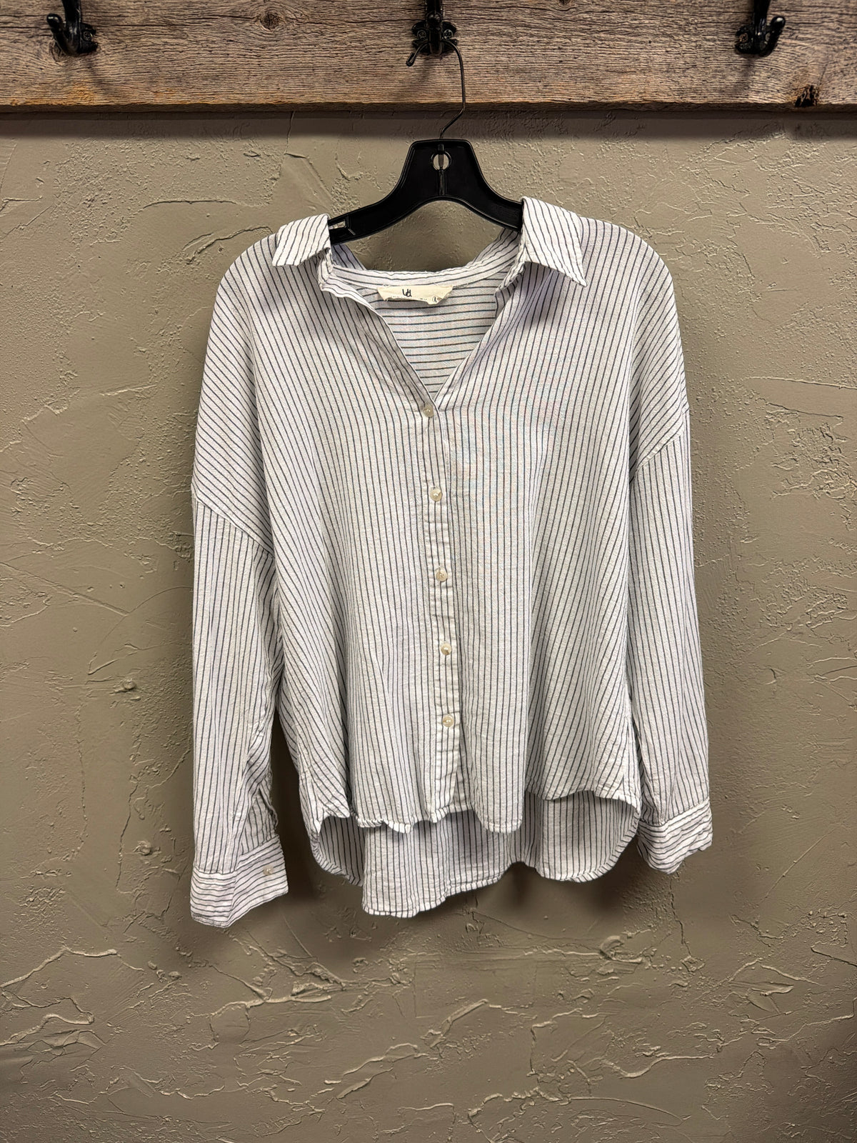 Urban Daizy Striped Button Down