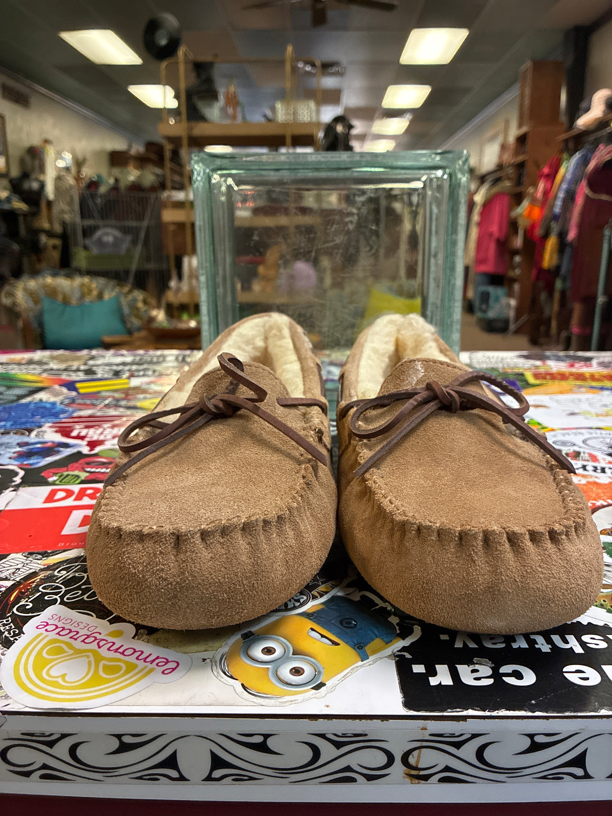 UGG Dakota Slipper (org$110)