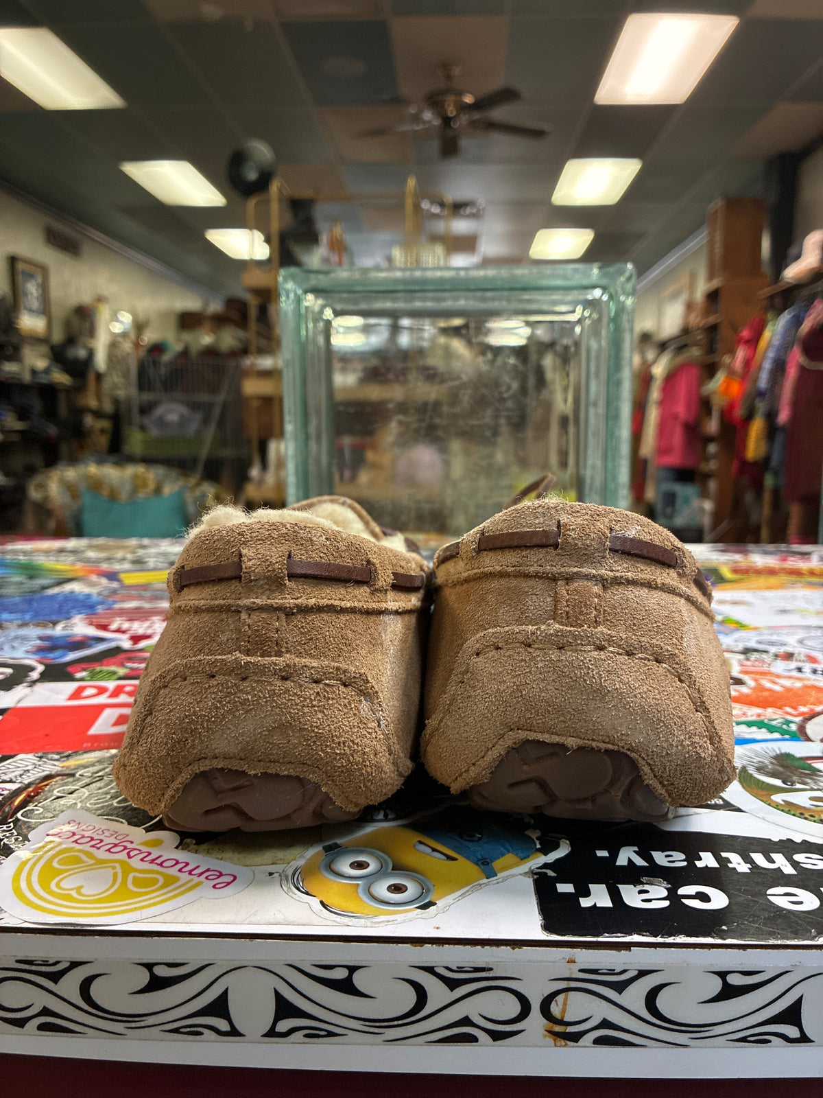 UGG Dakota Slipper (org$110)