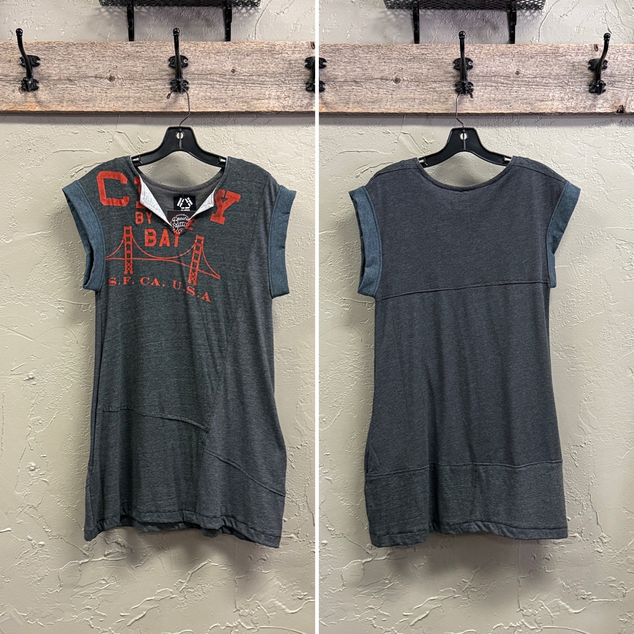 REBETTY SHORT SLEEVED DRESSES