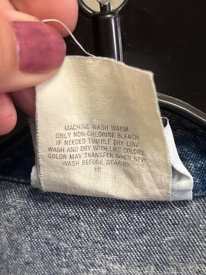 567577