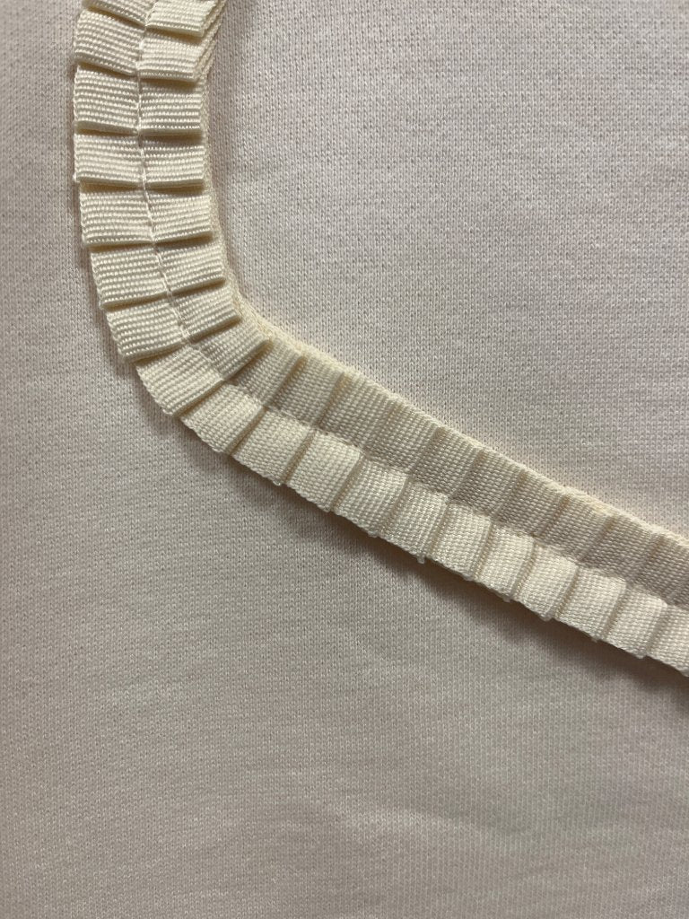 584858