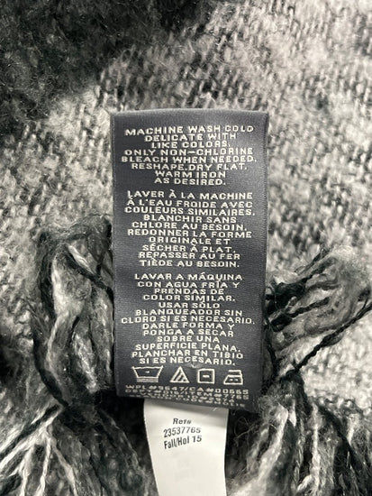585907