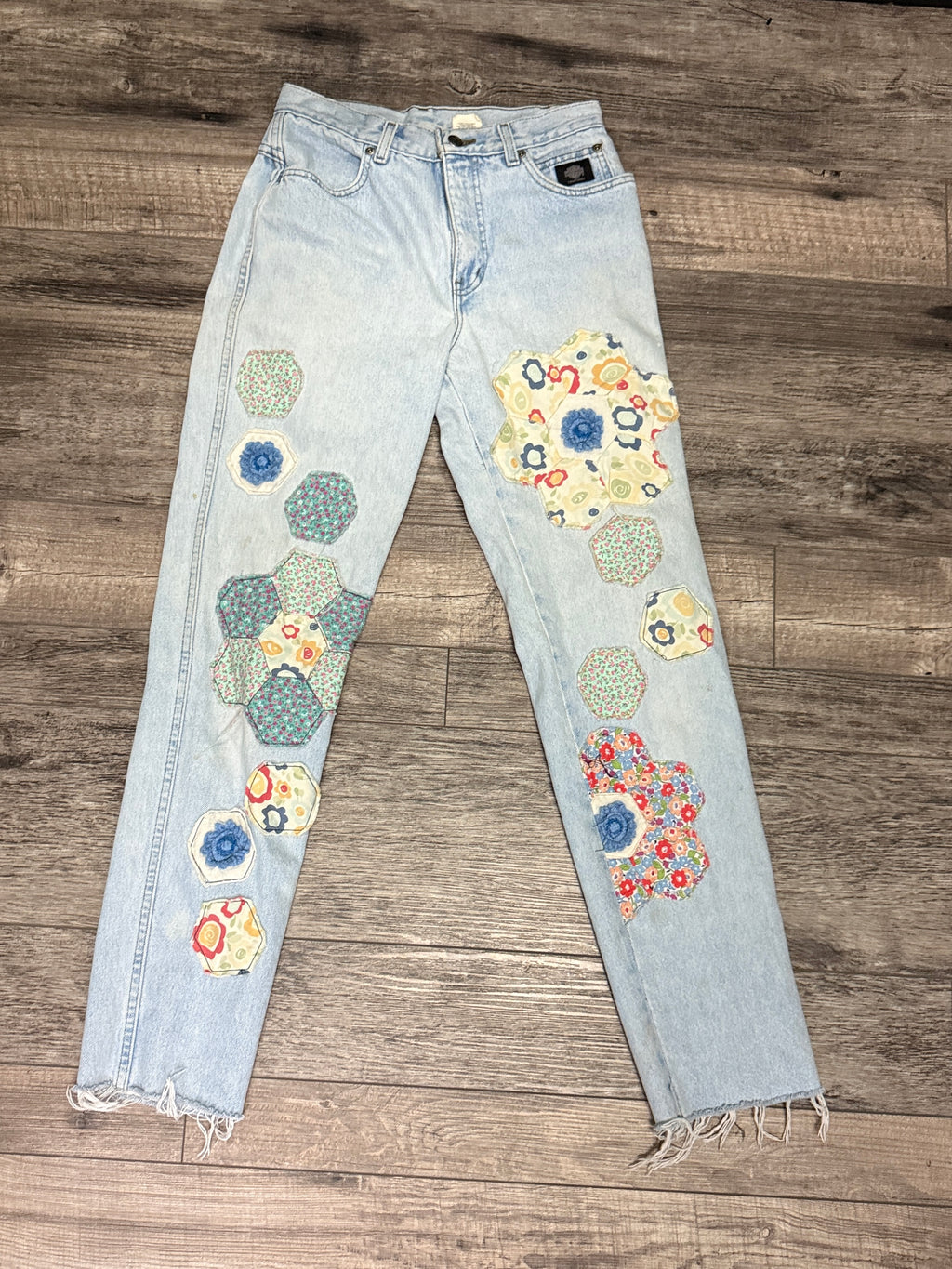 QUILTED FLORAL PATCHWORK JEANS