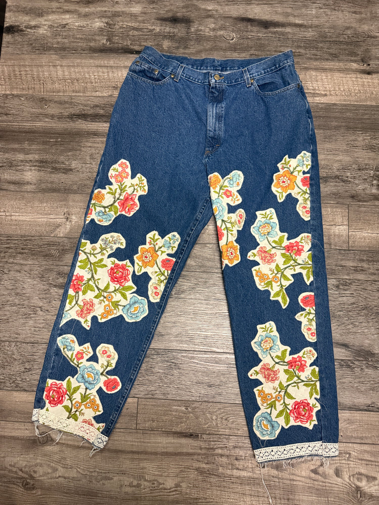 QUILTED FLORAL PATCHWORK JEANS