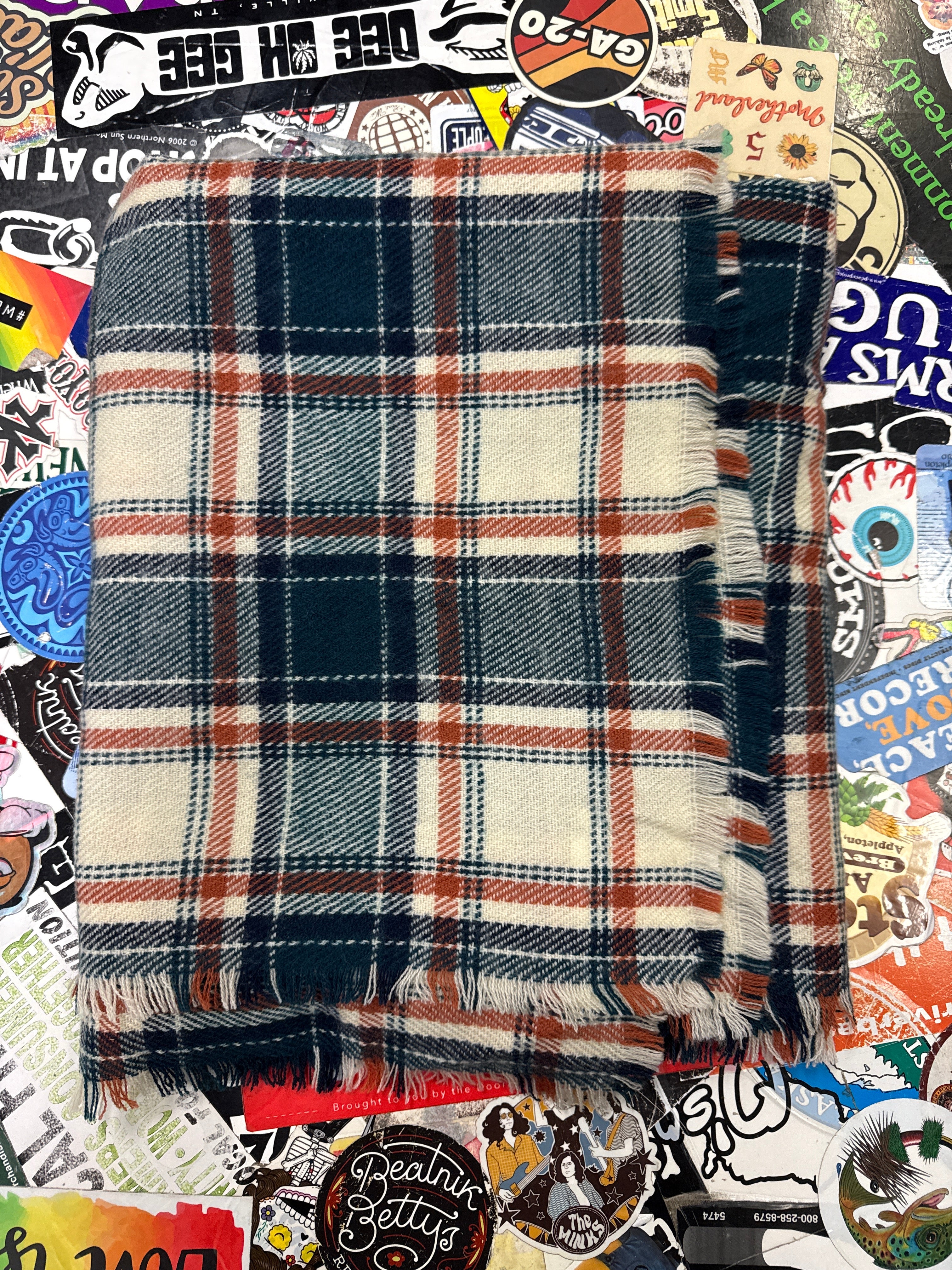 BLANKET SCARVES