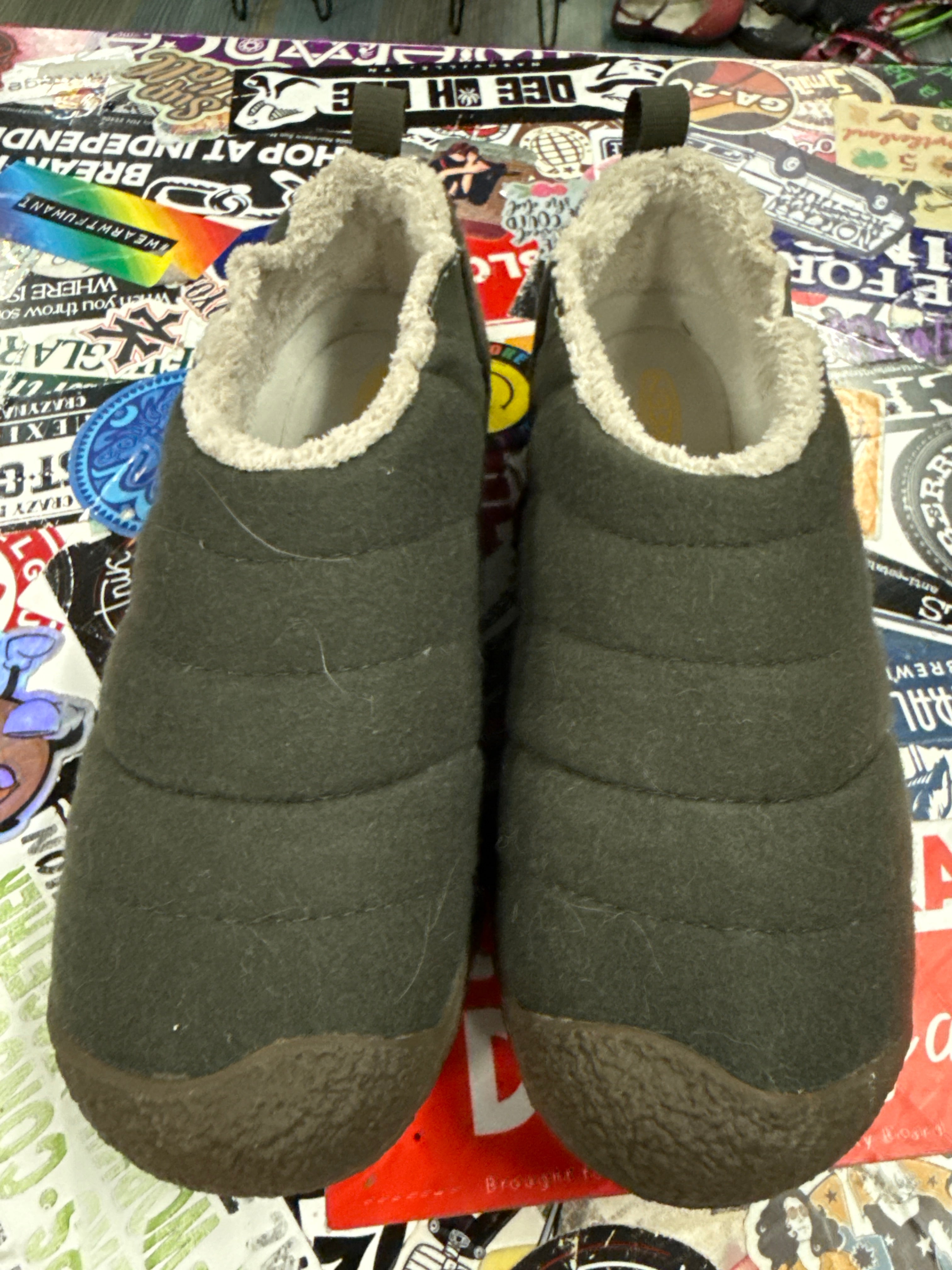 NIB KEEN WOOL SLIPPER (org$130)
