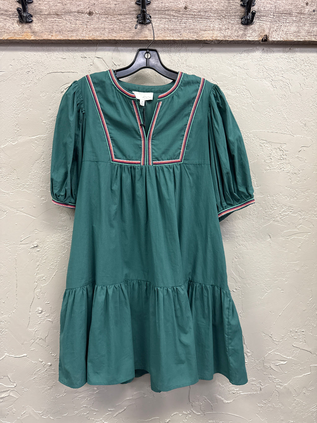 NWT PINCH EMBROIDERED TRIM DRESS (org$76)