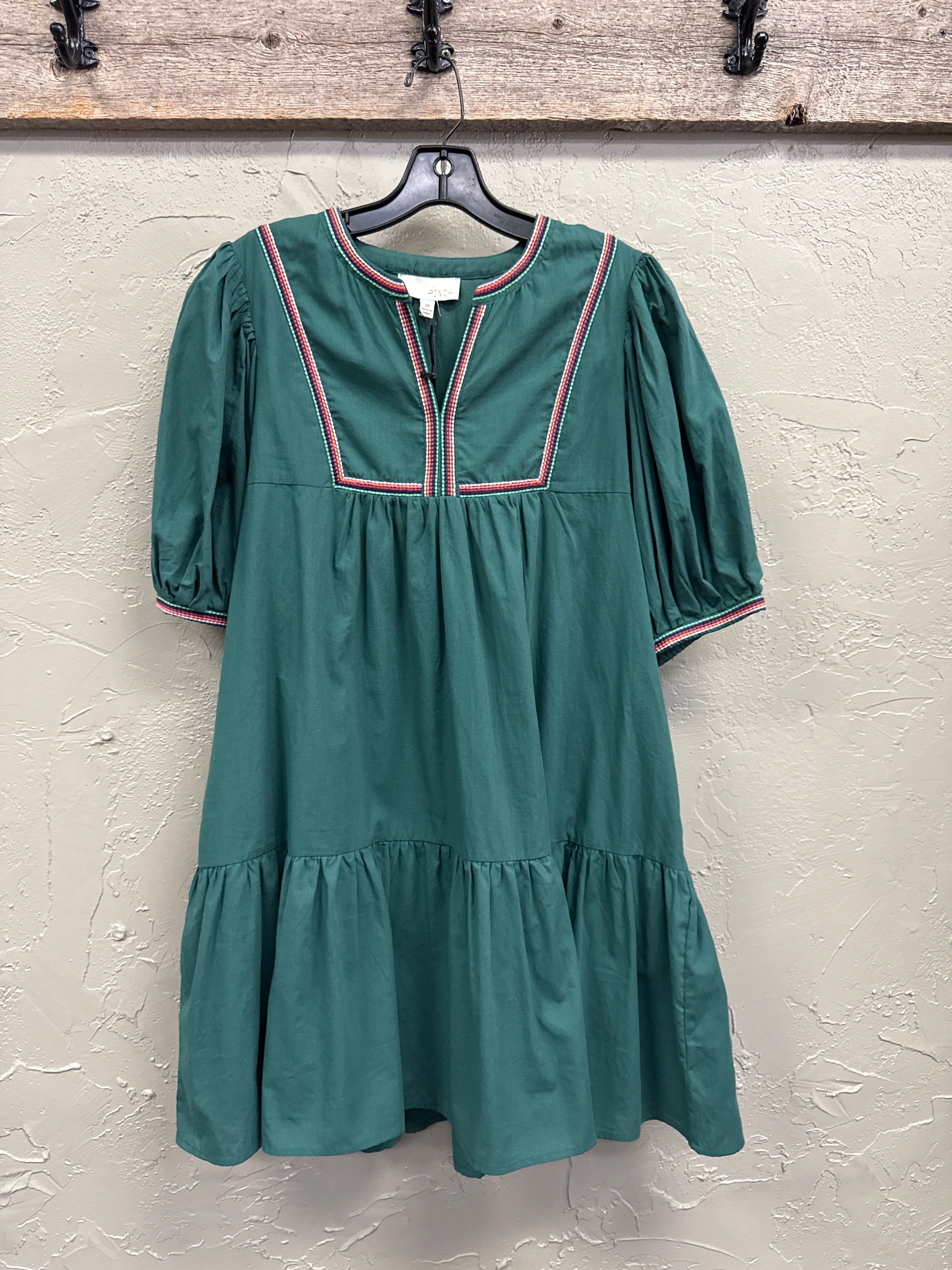 NWT PINCH EMBROIDERED TRIM DRESS (org$76)